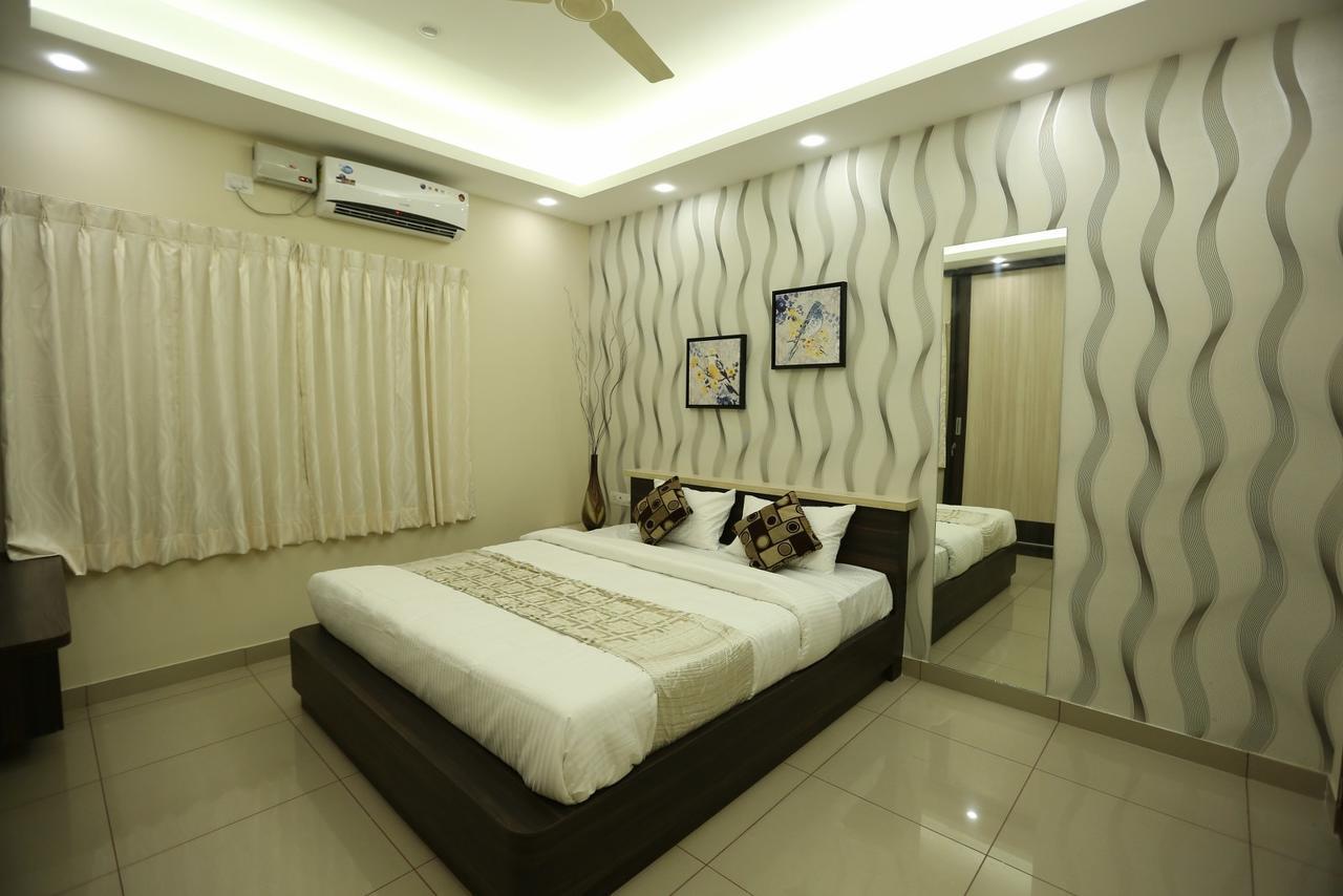 Benaka Suites Bangalore Ngoại thất bức ảnh